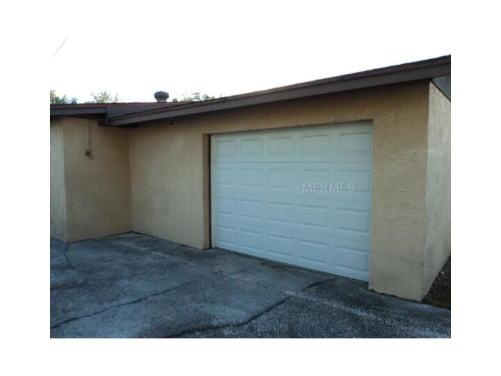 Property Photo:  4503 W Hanna Avenue  FL 33614 