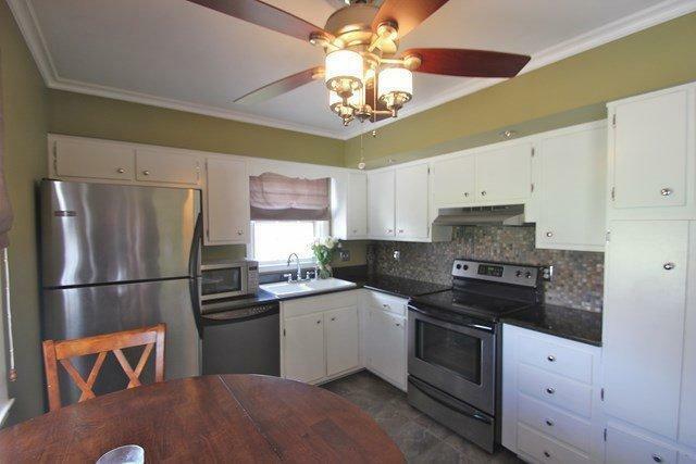 Property Photo: 2153 Azalea Drive KY 40504