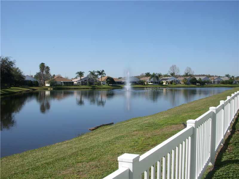 Property Photo:  2712 Herons Landing Drive  FL 34741 