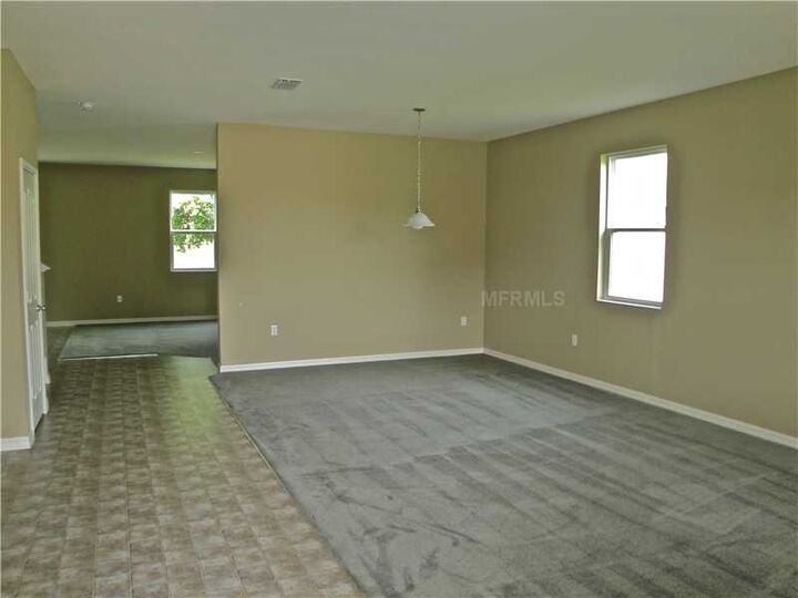 Property Photo: 7608 Tangle Brook Boulevard FL 33534