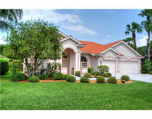 Property Photo:  7440 Ridge Road  FL 34238 