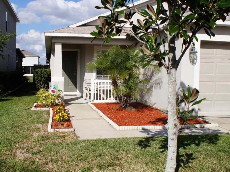 Property Photo:  8154 Canterbury Lake Boulevard  FL 33619 