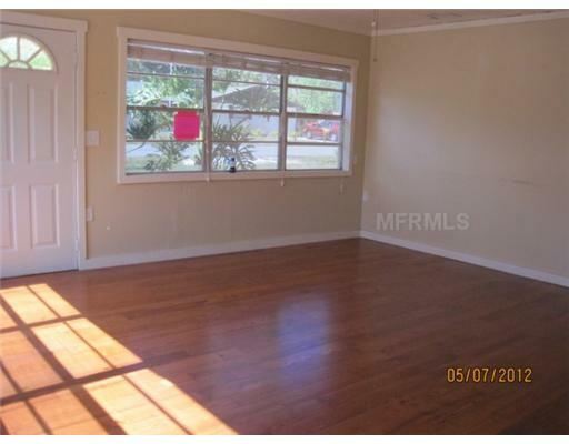 Property Photo:  212 Gulf Avenue  FL 34275 