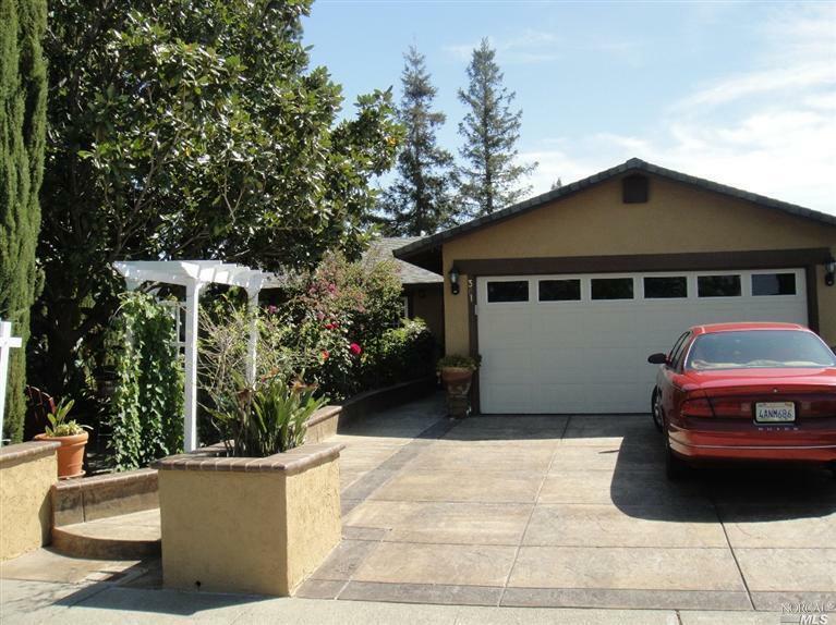 Property Photo:  381 Colonial Circle  CA 95687 