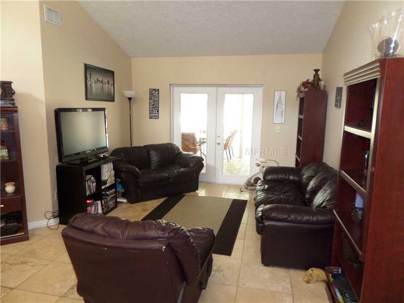 Property Photo:  3807 Hollow Wood Drive  FL 33596 