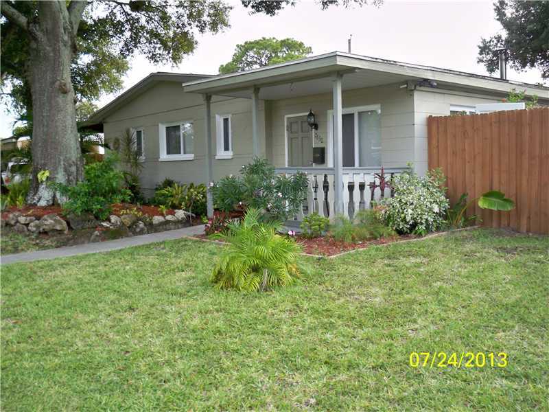 Property Photo:  7630 18th Street  FL 33702 