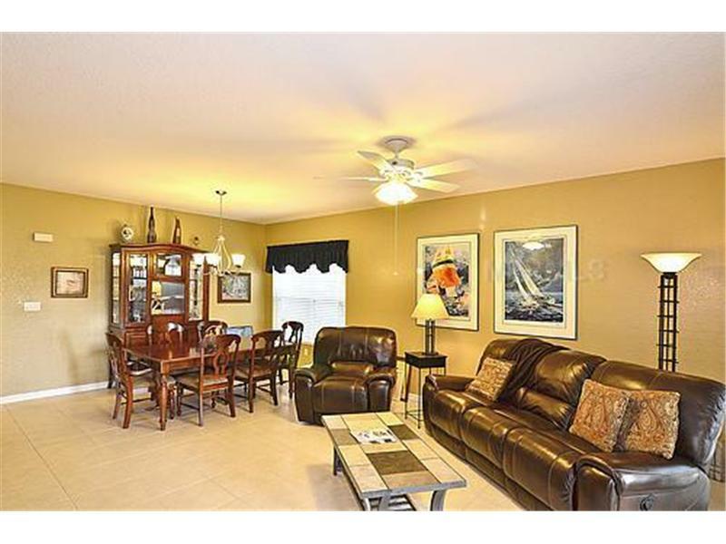 Property Photo: 6358 Grand Oak Circle 101 FL 34203