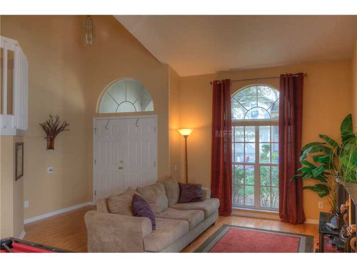 Property Photo: 9405 Oak Meadow Court FL 33647