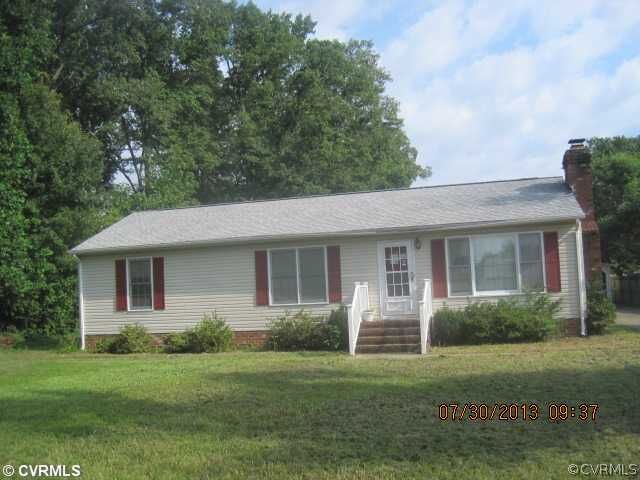 Property Photo: 6424 Joshue Tree Lane VA 23111