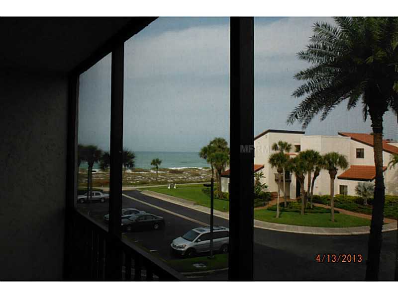 Property Photo:  2045 Gulf Of Mexico Drive 214  FL 34228 