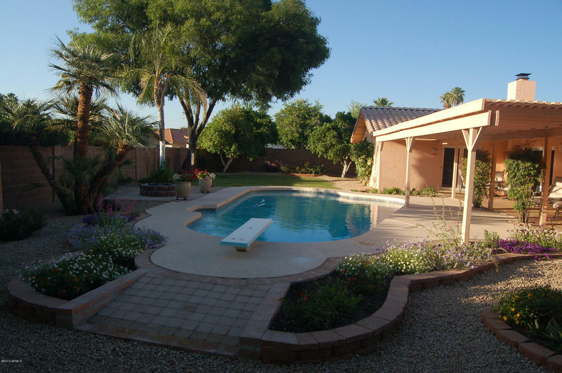 Property Photo:  114 E Monte Cristo Avenue  AZ 85022 