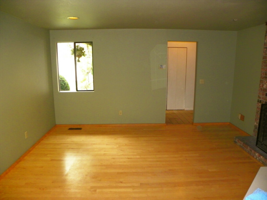 Property Photo: 19223 89th Ave NE WA 98011
