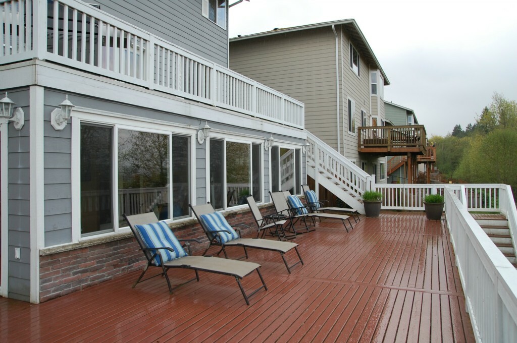 Property Photo:  22 79th Dr NE  WA 98258 