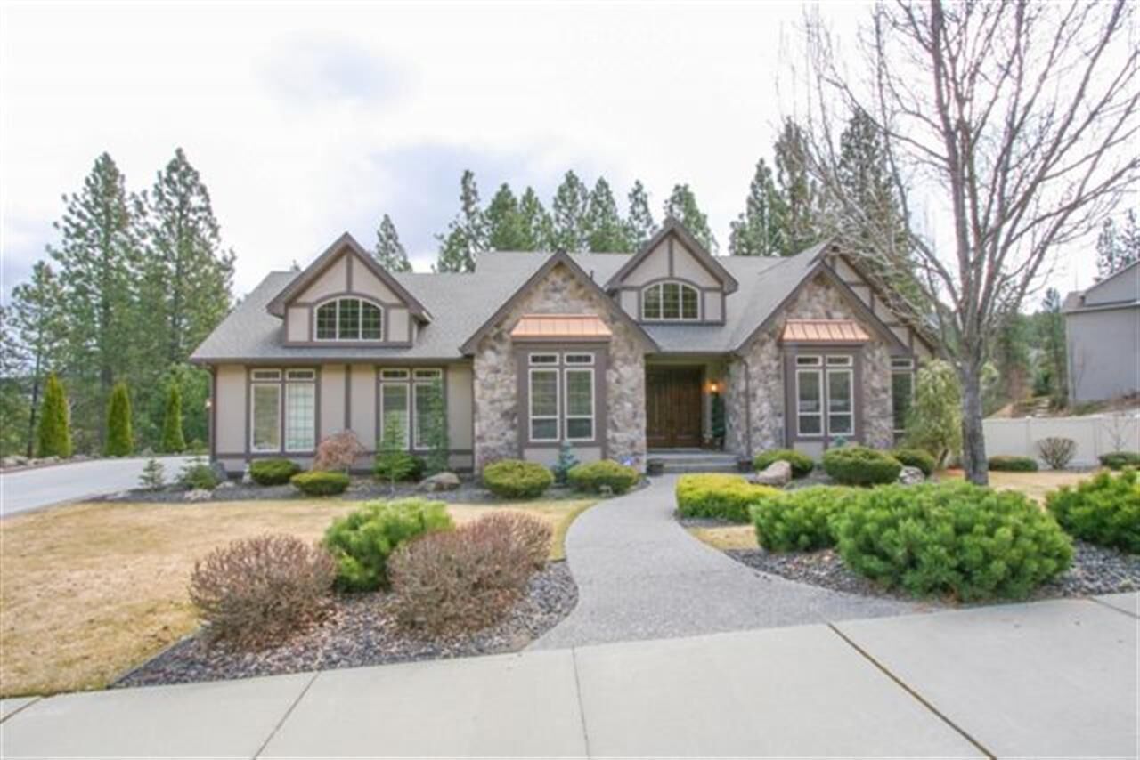 Property Photo:  6201 S Summerwood St  WA 99224 