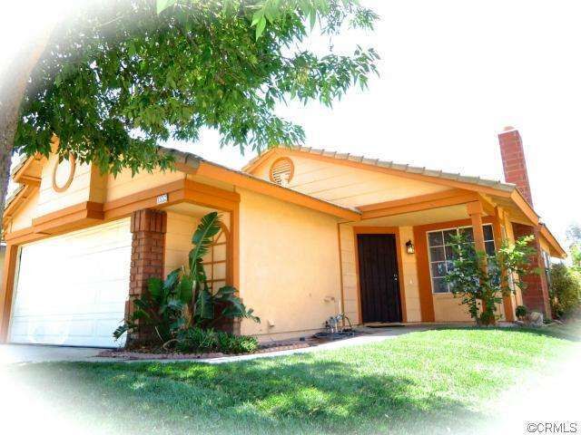 Property Photo:  1552 Wilson Avenue  CA 92571 