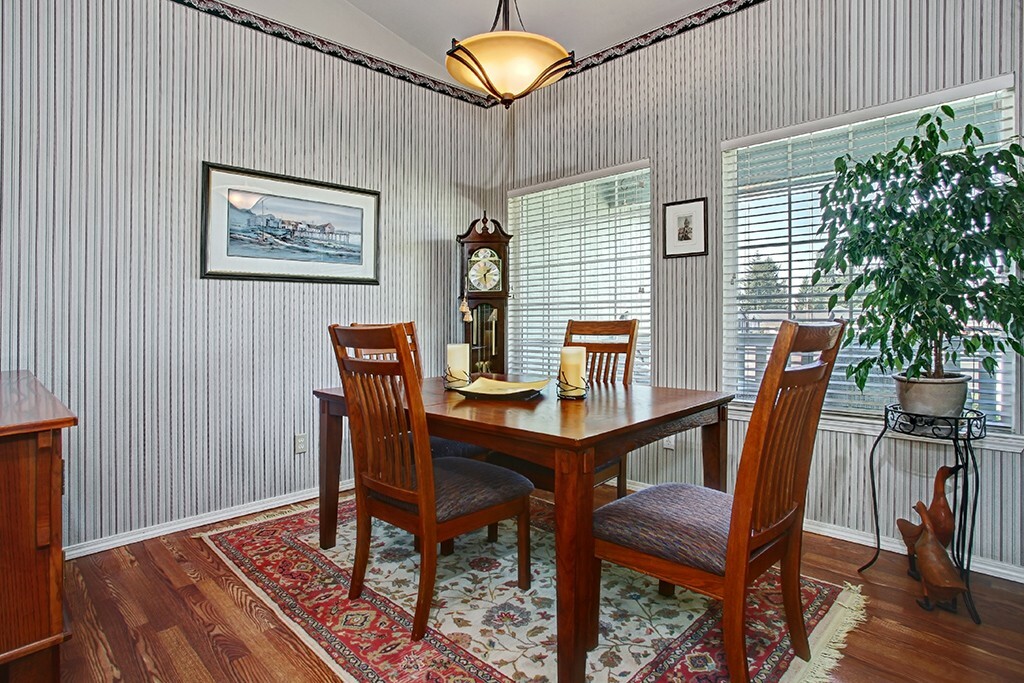 Property Photo: 3250 Lois Lane WA 98022