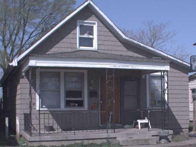 Property Photo:  1407 S 4th Street  OH 43207 