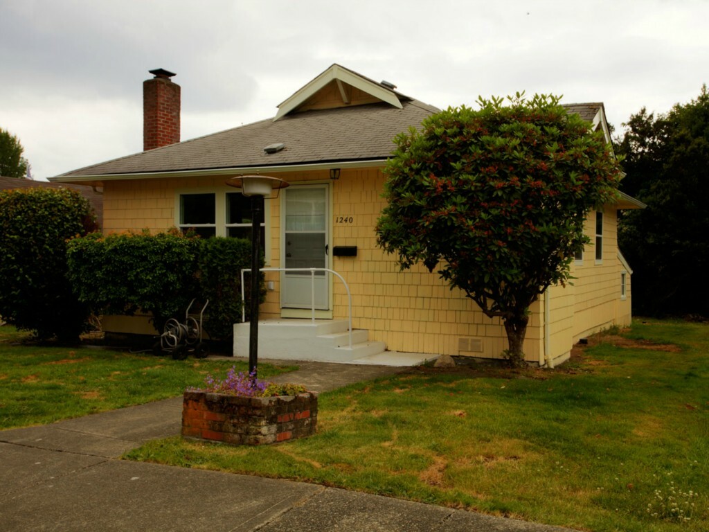 Property Photo:  1240 S Verde St  WA 98405 