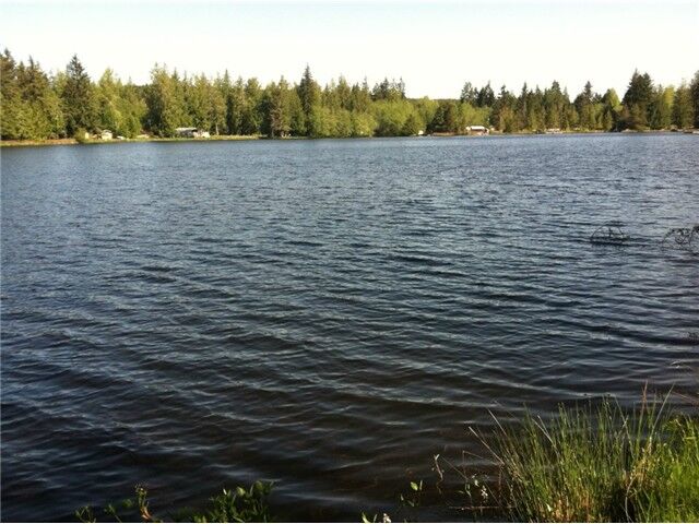 Property Photo:  580 W Arrowhead Dr  WA 98541