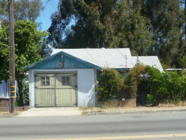 Property Photo: 2812 Kelly St CA 94541