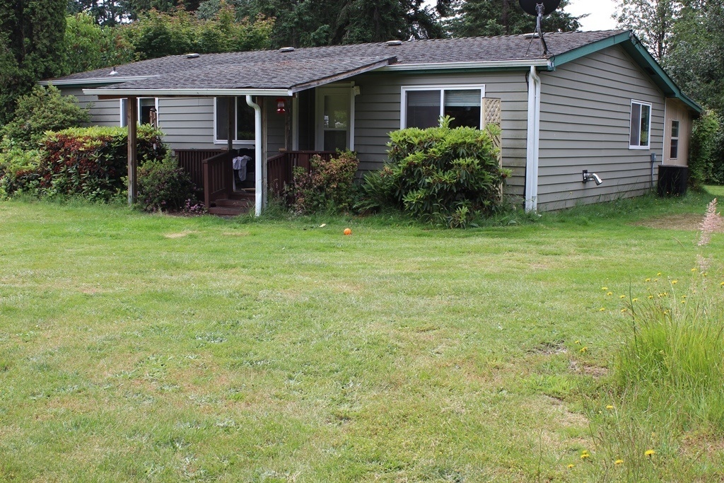 Property Photo:  6010 Knoble Rd  WA 98387 