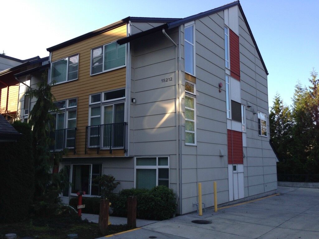 Property Photo:  15212 NE 81st Wy  WA 98052 