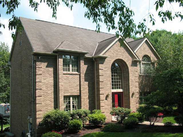 Property Photo:  382 Southridge Dr.  PA 15241 