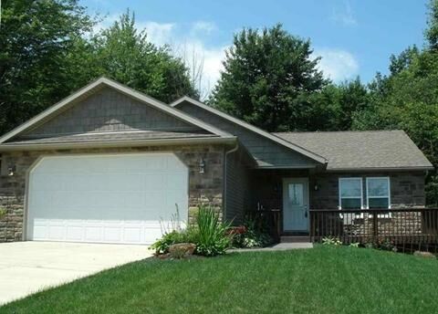Property Photo:  16019 King Road  OH 43028 