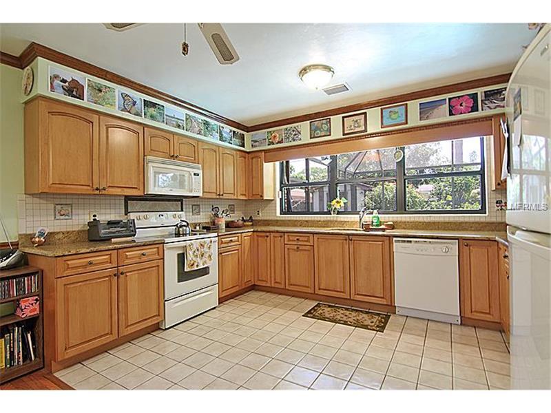 Property Photo:  4007 14th Avenue W  FL 34205 