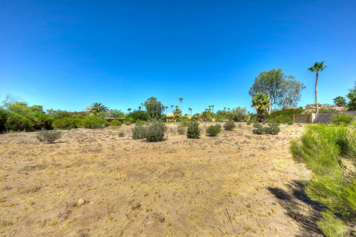 Property Photo:  9821 N 60th Place  AZ 85253 