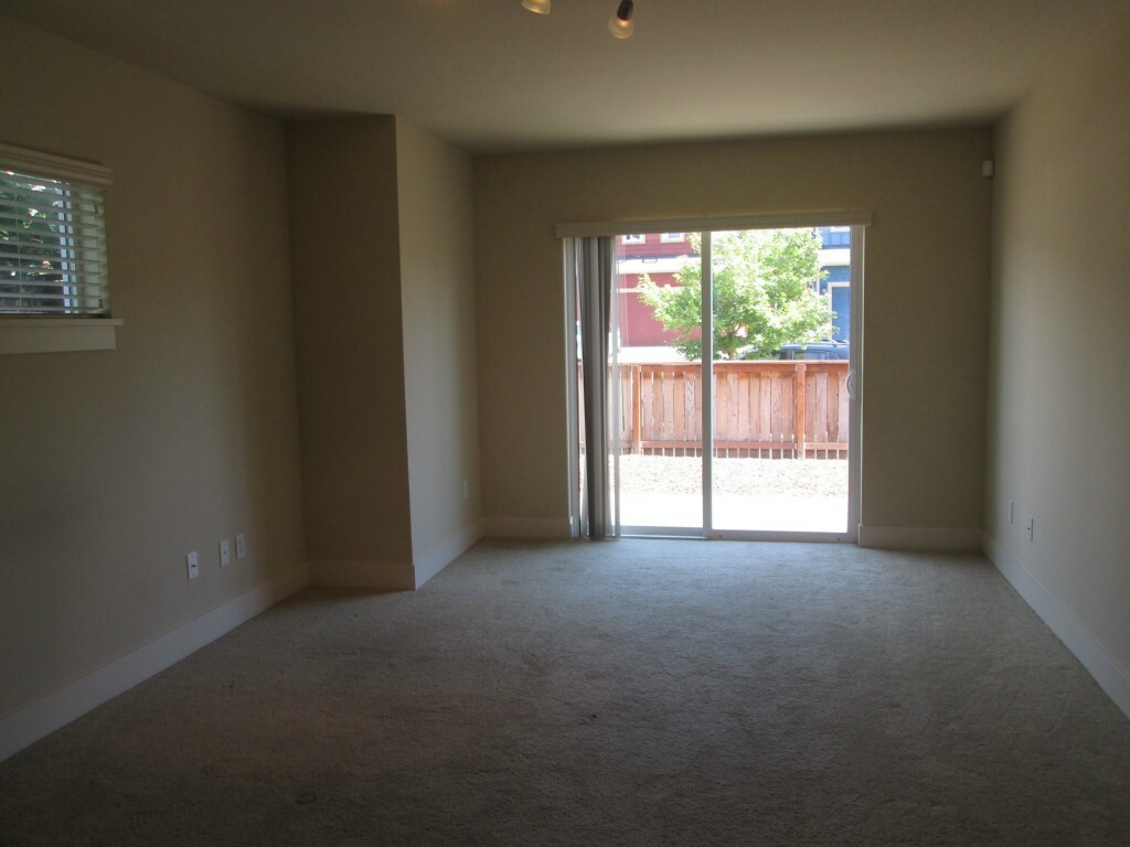 Property Photo:  8137 Wolcott Ave S  WA 98118 