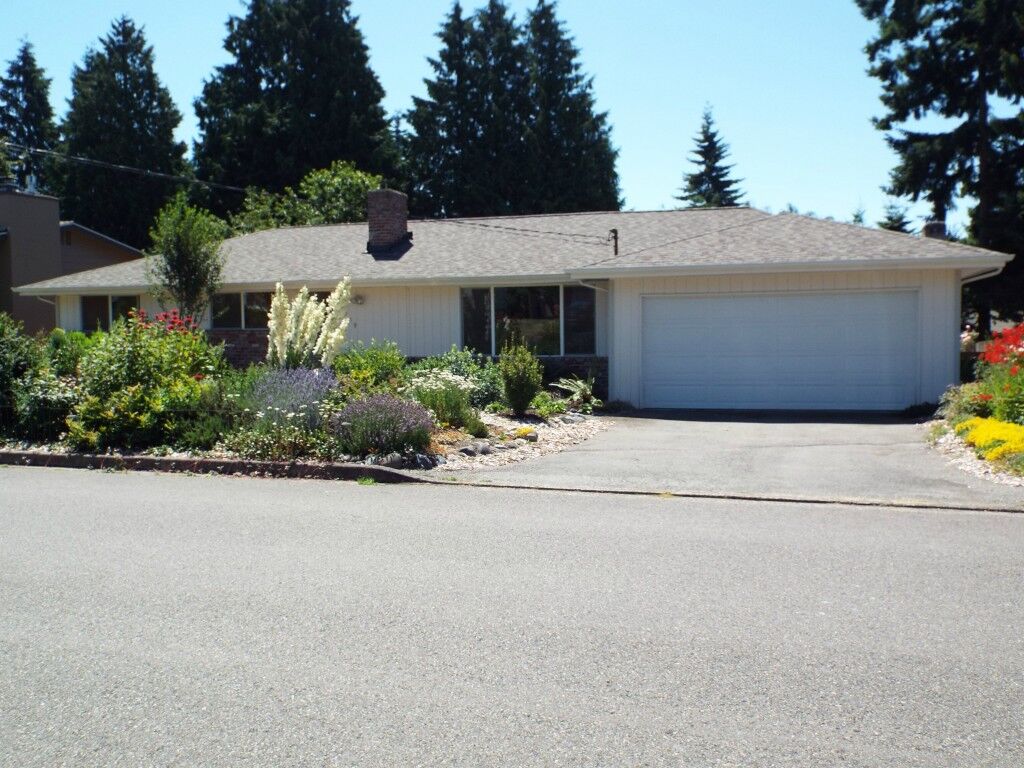 Property Photo:  2419 SW 307th St  WA 98023 