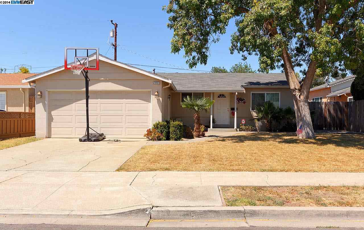 Property Photo:  43351 Arkwood St  CA 94538-5902 