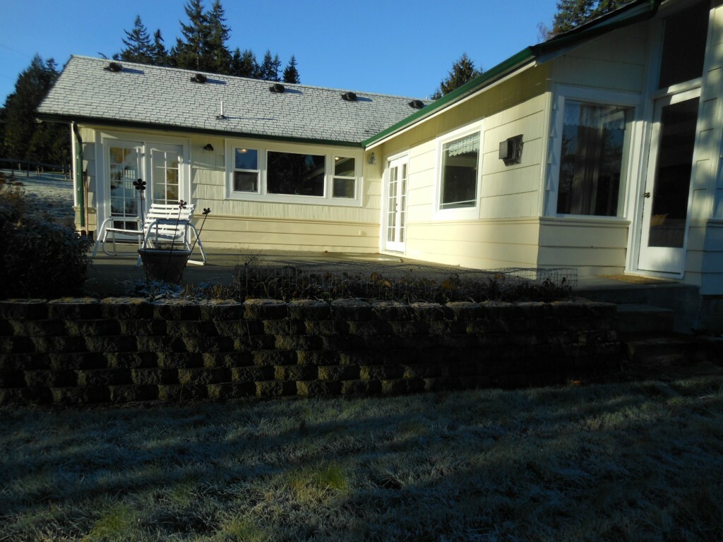 Property Photo:  24386 SR525  WA 98253 