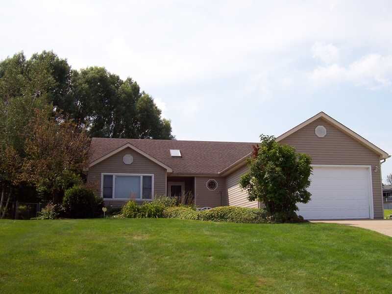 Property Photo: 2143 E 42nd Street PA 16509