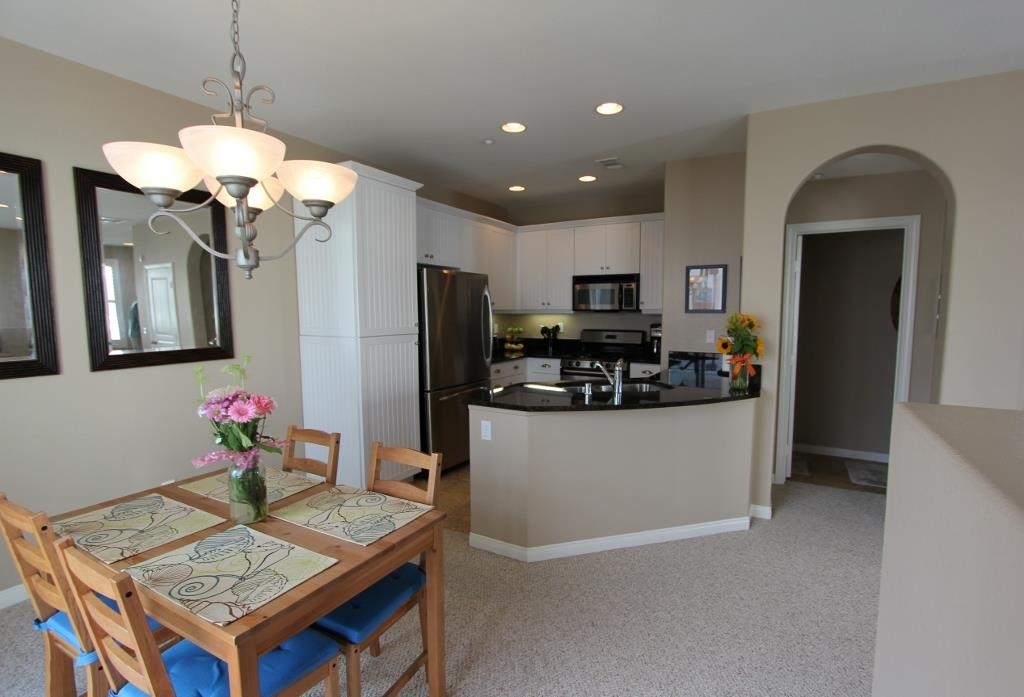 Property Photo:  765 Harbor Cliff Way 123  CA 92054 