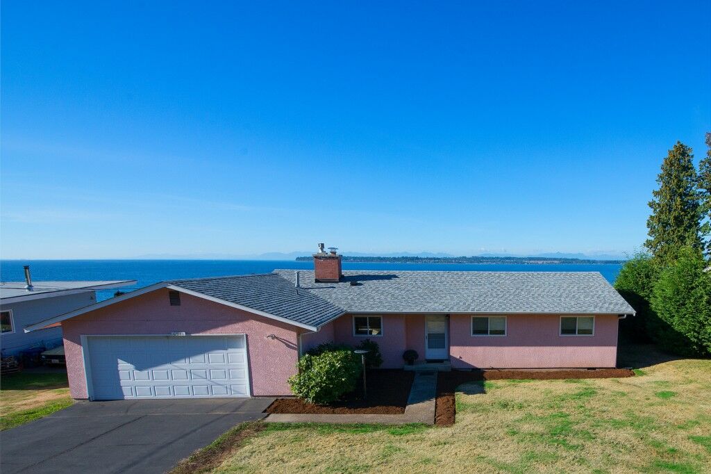 Property Photo:  6941 Holeman Ave  WA 98230 