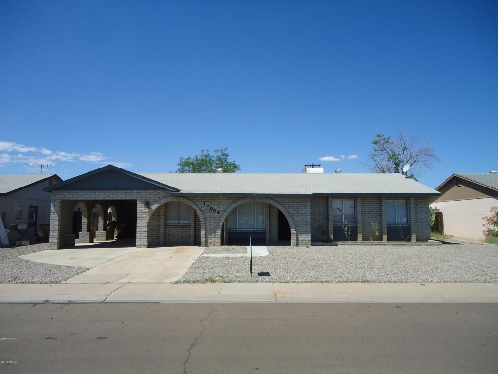 Property Photo: 10004 N 73rd Avenue AZ 85345
