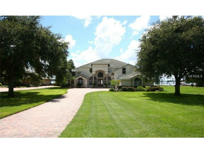 Property Photo:  17806 Westbay Court  FL 34787 