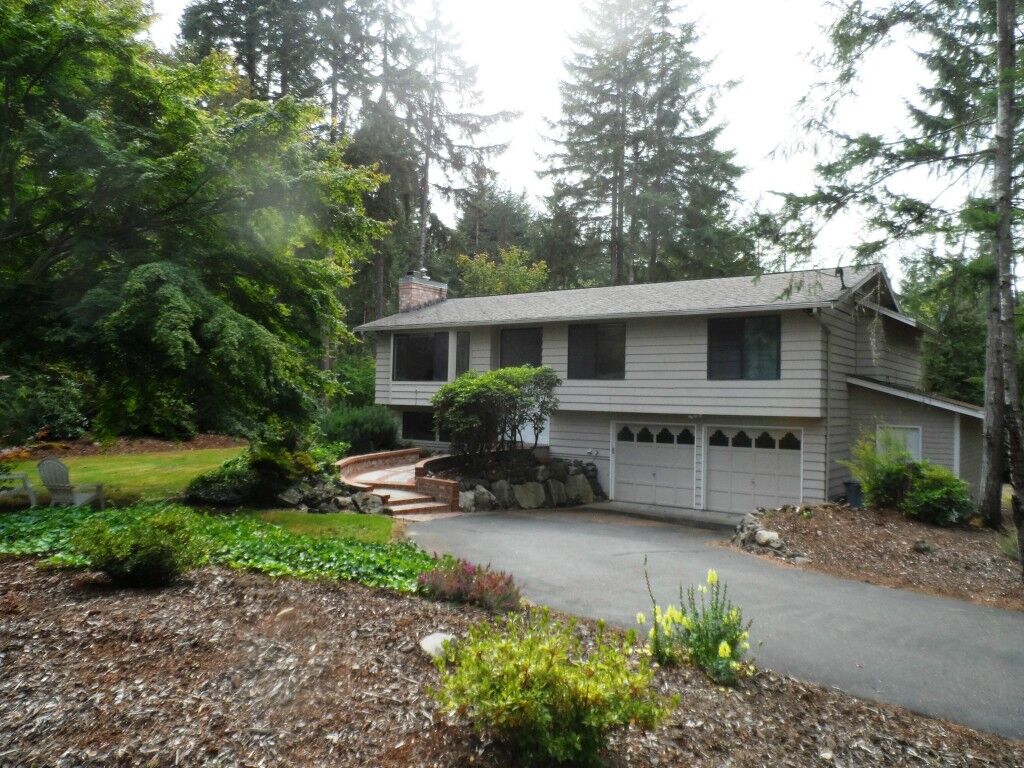 Property Photo: 14816 88th Ave NW WA 98329