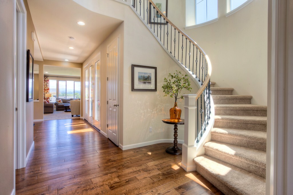 Property Photo: 12020 31st Place NE 25 WA 98258