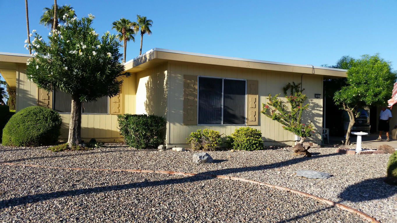 Property Photo: 9760 W Lancaster Drive AZ 85351