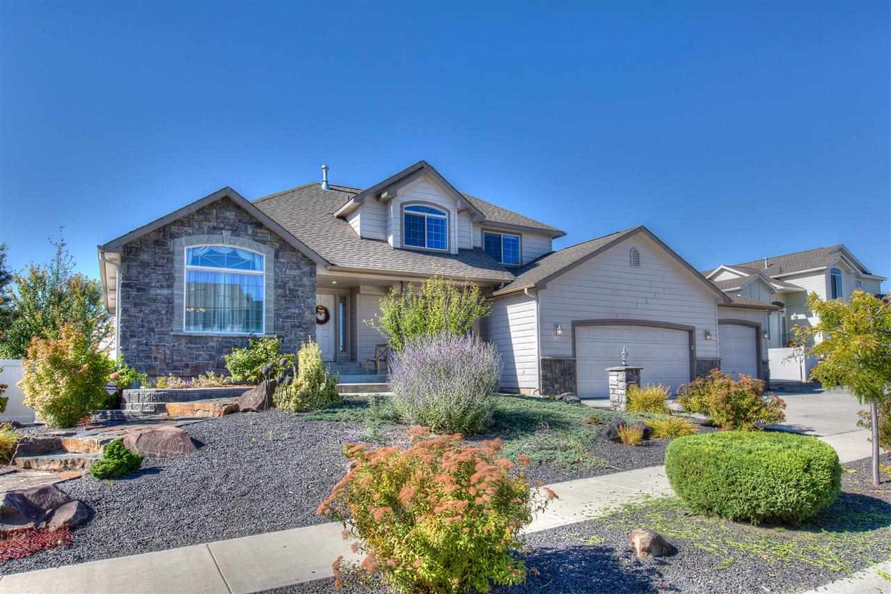 Property Photo: 2310 S Viewmont Dr WA 99016