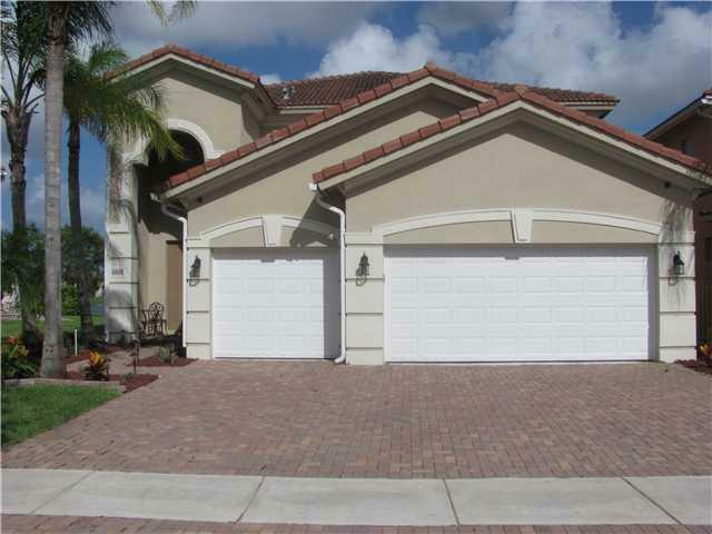 Property Photo:  6874 Aliso Avenue  FL 33413 