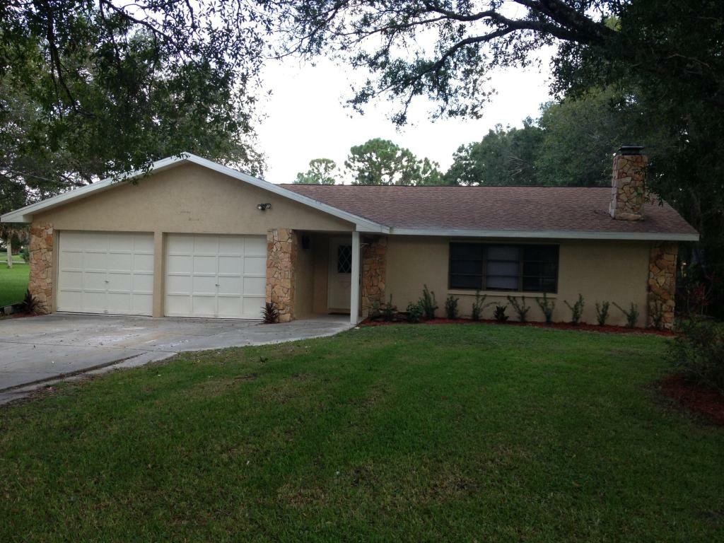 Property Photo:  715 Kearney Road  FL 34982 