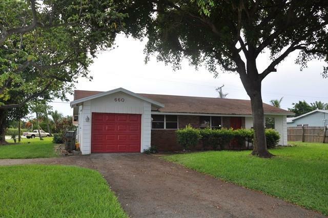 Property Photo:  660 Carl Bolter Drive  FL 33444 