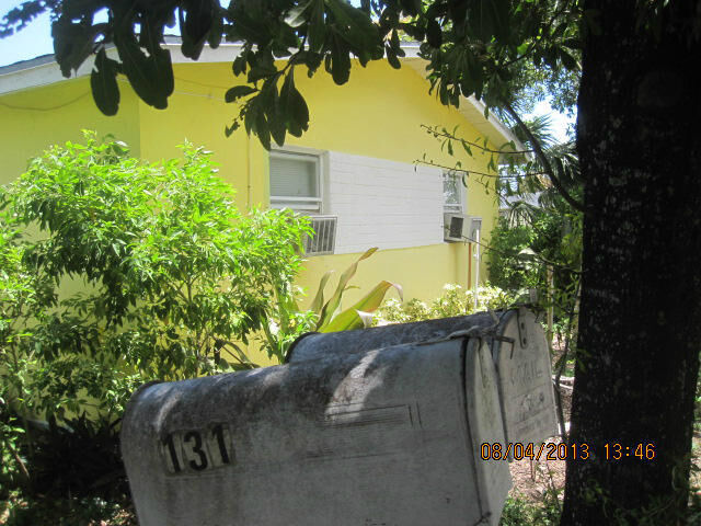 Property Photo:  129 SW 12th Avenue  FL 33444 