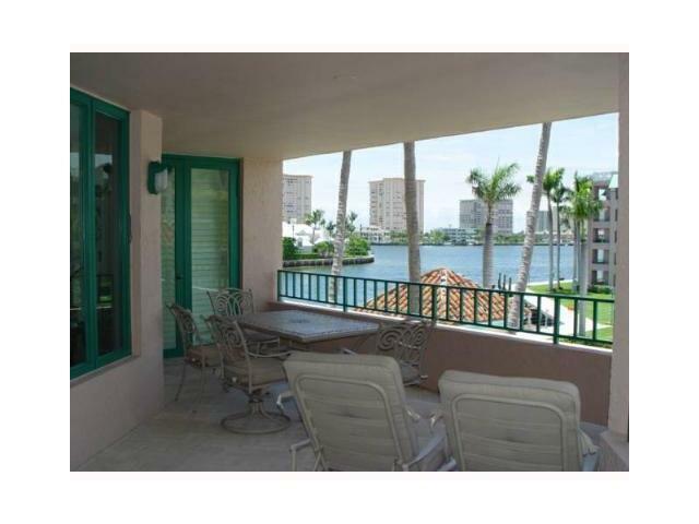 Property Photo: 120 SE 5th Avenue 330 FL 33432