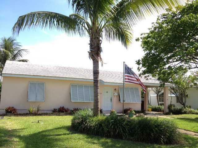 Property Photo:  930 Macy Street  FL 33405 