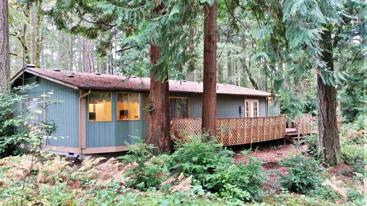 Property Photo: 11119 Juniper Place Ai WA 98303